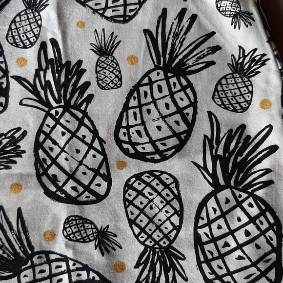 Kids Romper - Picture 4 of 4